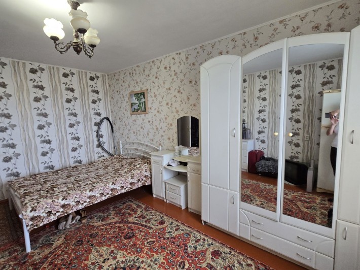 Продам 3 ком.квартиру поселок Нати,Нерубайское,3 этаж,центр. - фото 1