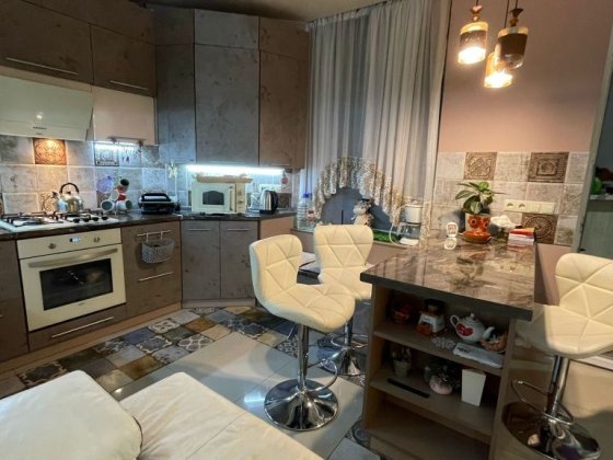 Продам двух комнатную квартиру ЖК Мариинский