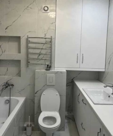 Продам 1-комн. квартиру в ЖК "Приморские Сады" на ул. Марсельская - фото 1