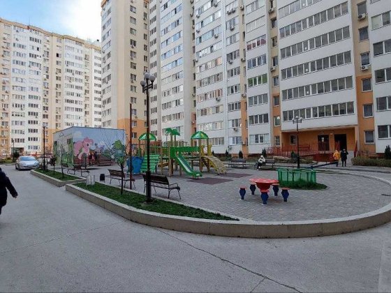 Продам 1-ком. квартиру от СОБСТВЕННИКА в ЖК Радужный (новый дом). Лиманка