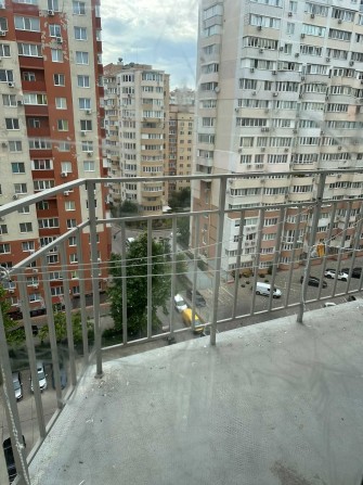 Продажа 1 комнатной квартиры в ЖК Радужный - фото 1