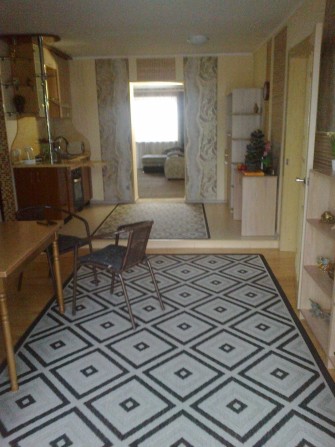 продам квартиру 100 м2. в центре г. Карловка - фото 1