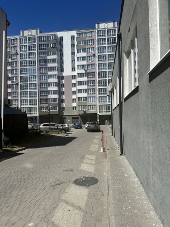 Продається простора 3-кімнатна квартира, Південно-Захід, ЖК Львівський - фото 1