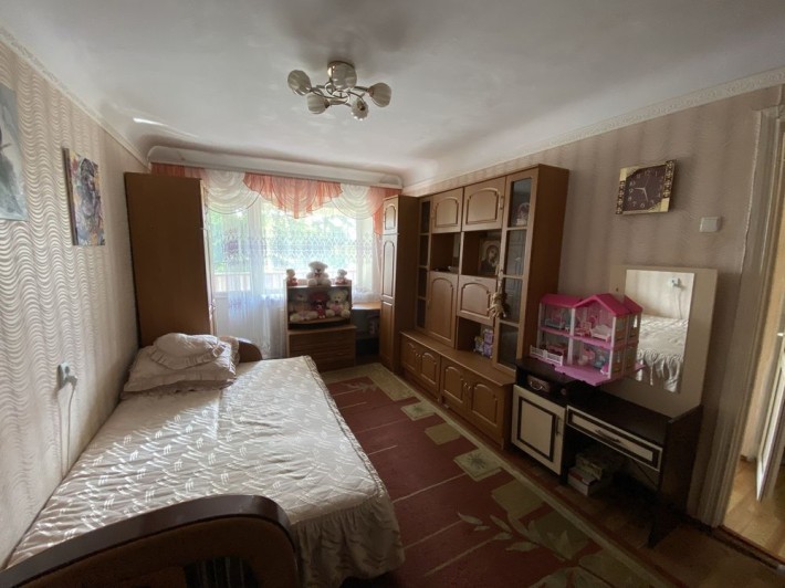 Продам квартиру в центрі Ярмолинець - фото 1