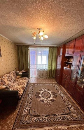 Продам 2-х кімнатну квартиру в центрі міста Мена - фото 1