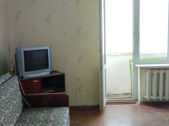 Продаж просторої однокімнатної квартири Покров