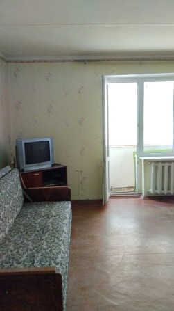 Продаж просторої однокімнатної квартири - фото 1