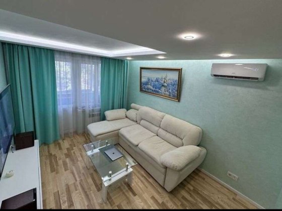 Продаж 2-к квартири вул. Кубанської України 51 Киев