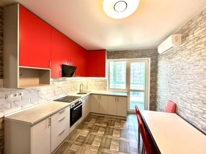 Продаж 1к.квартири ЖК Кришталеві джерела метро Теремки - фото 1