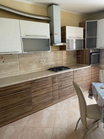 Двохкімнатна квартира з ремонтом. Опалення газ, постанова, сертифікат - фото 1