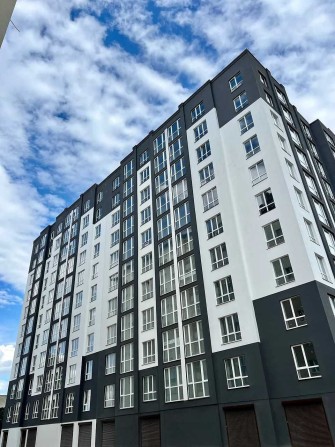продаж 3 кімнатної квартири на здачі поруч з парком - фото 1