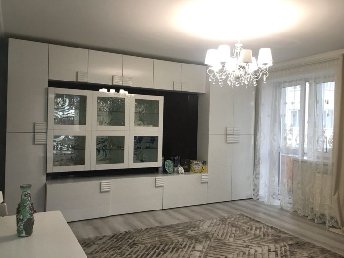 Продаж 2 кім квартира меблі техніка центр - фото 1