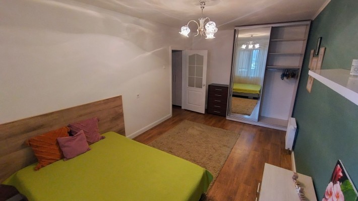 Продам 2- кімнатну квартиру - фото 1