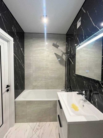 Продам 1 Кімнатну  Ремонтом 3 Поверх Кухня Студія Центр Міста Височана - фото 1