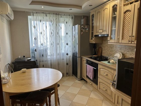 Продаж квартири 4 кім. по вул. Київський шлях Борисполь