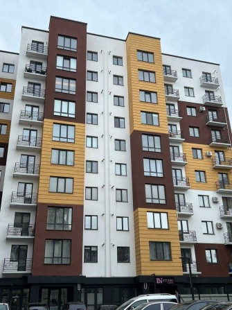 Продаж 1к квартири 46.5 кв. м на вул. Залізнична - фото 1