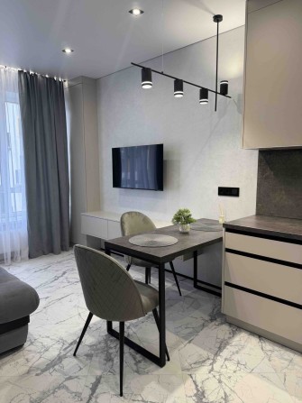 Продам 1 кім квартиру з новим ремонтом в ЖК Молодість! Поруч набережна - фото 1