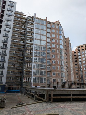 Однокімнатна квартира терміновий продаж - фото 1