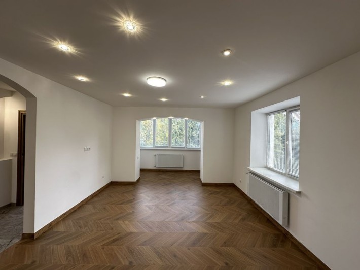 Продаж 3 кімнатної квартири - фото 1