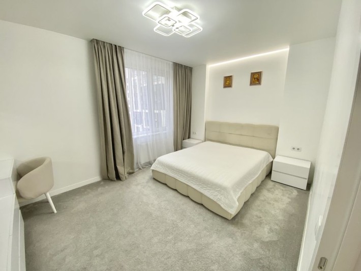 Продаж квартири. Вул. Незалежності. 94 м². Річка.Майзлі.Меблі.Техніка. - фото 1