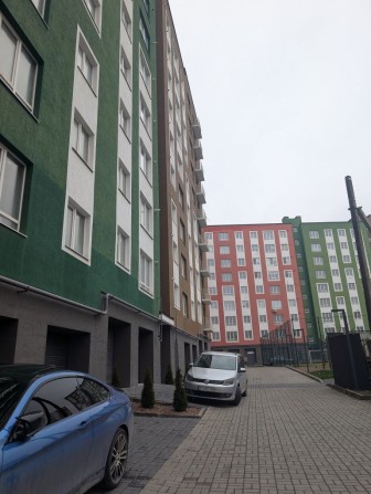 Здана квартиру вул. Хмельницького з частковим ремонтом - фото 1