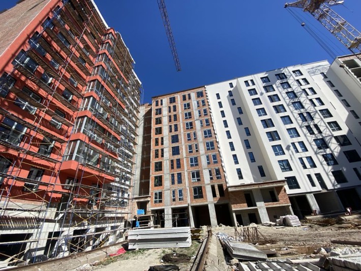 Продам 1-кім квартиру + кухня-студія в ЖК “Паркове Містечко” по 930$м2 - фото 1