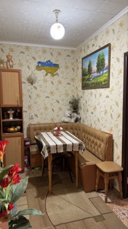 ТЕРМІНОВО! Продам двокімн квартиру в Крюкові (навп парку) від власника - фото 1