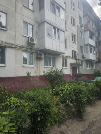 ПРОДАМ 1комн в центре без ремонта дешево - фото 1