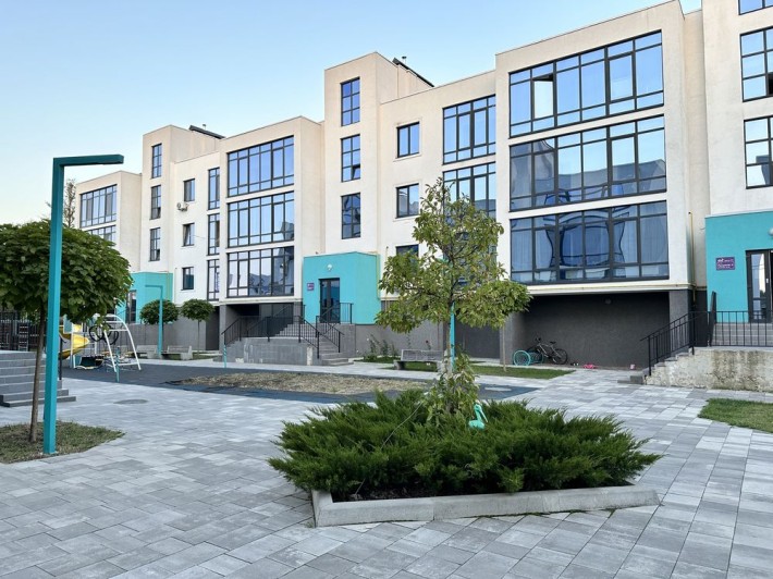 Велика 3 кімнатна 84.8 м2 з газом! - фото 1