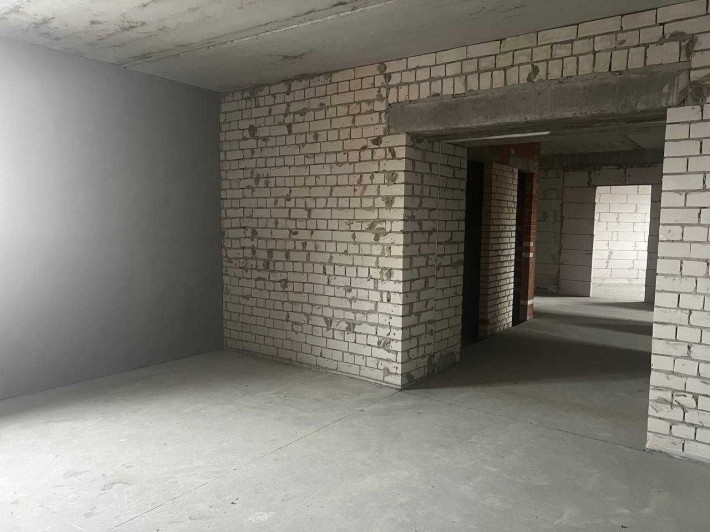 Продам 3-К в Новобудові без комісії на Вокзальній, стяжка, опалення - фото 1