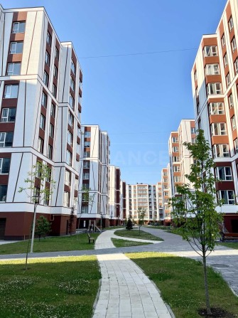 Здана 2 кім 61м2 + котел, стяжка , підігріви. Комплекс закритого типу! - фото 1