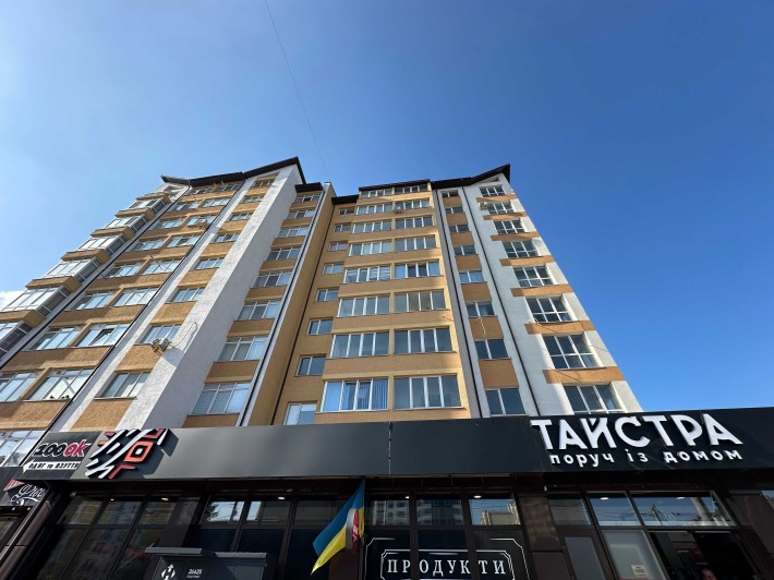 3к квартира у зданому будинку з шикарним краєвидом - фото 1