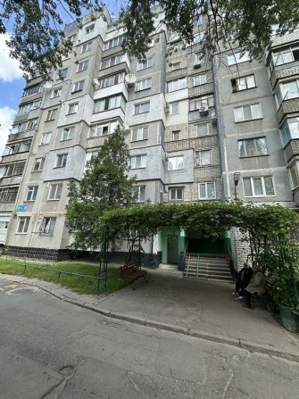 Продаж 3 кімнатної квартири покращеного планування 3поверх вул. Бреста - фото 1