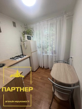 Продам двокімнатну квартиру в нагірній частині міста - фото 1