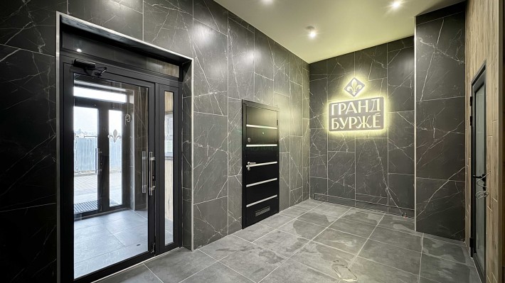 Продаж 3 кімнатної квартири в ЖК "Гранд Бурже", Буча - фото 1