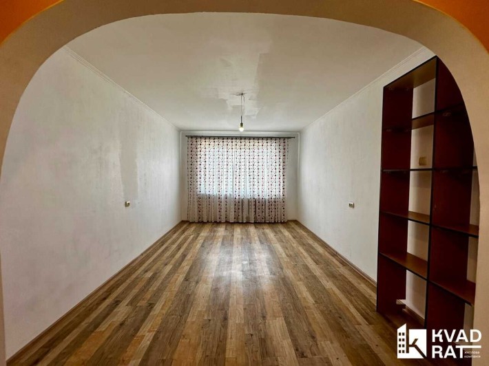 Продам простора 3х кім Квартира 63 м2! Біля Арсену та Епіцентру - фото 1
