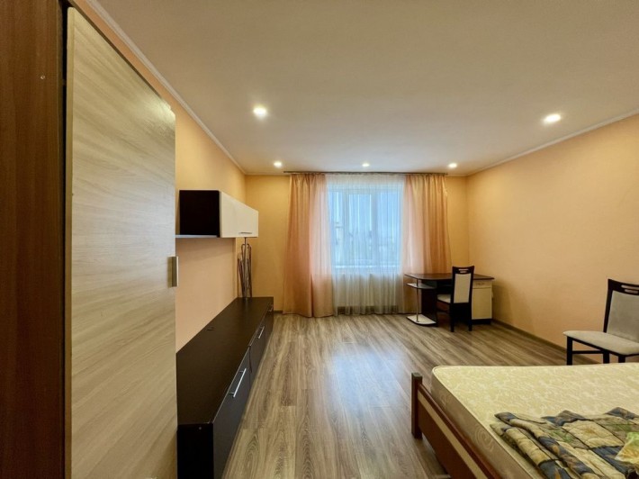 Терміновий продаж 2-х кв. з ремонтом, меблями та технікою 50 м2 - фото 1