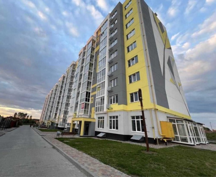 1к квартира в зданому будинку, можна розпочинати ремонт, 38 кв.м - фото 1