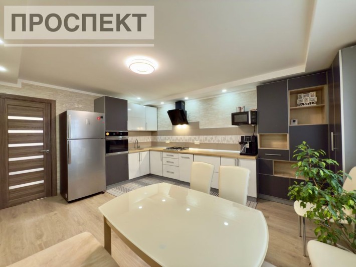 Продам 2-х кімн.квартиру 68 м2 з ремонтом пр-т Лушпи 5. ( Автономка). - фото 1