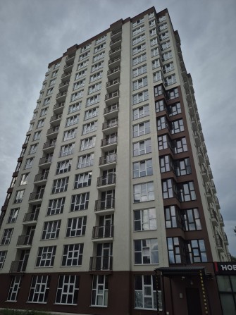Терміново Продам Шикарну 2 кімнатну квартиру в модному ЖК Айсбер - фото 1