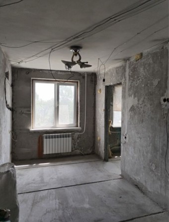 Продается 2-х комнатная квартира от владельца, район 1001 мелочи - фото 1