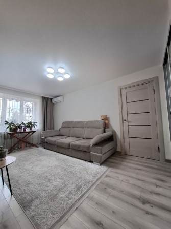 Продаж 2х.кв центр, Соборна - фото 1