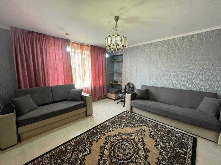 Продам 2-кімнатну квартиру в центрі міста по вул. Пушкіна - фото 1