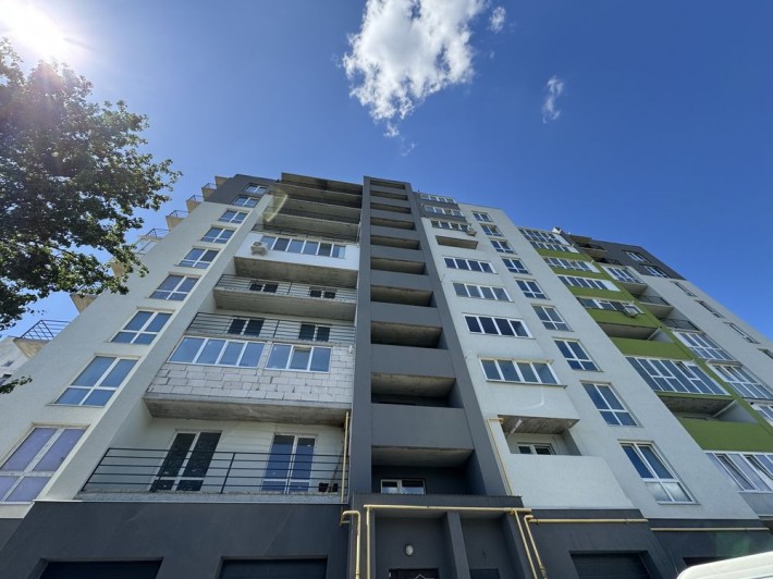Продаж 3-к квартира в новобудові - фото 1