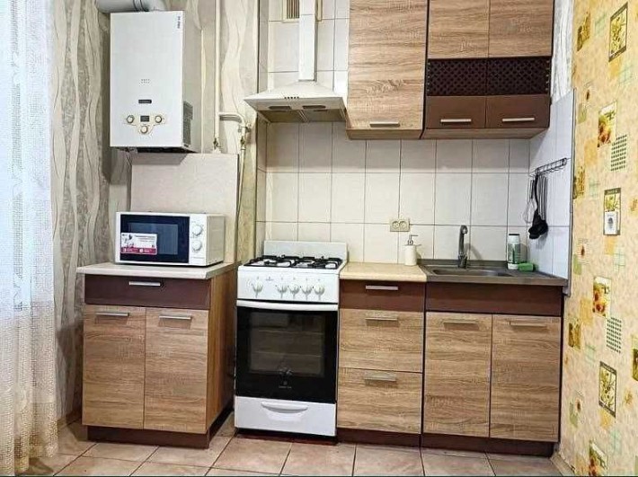 Продам 1-кімнатну в НОВОБУДОВІ з ремонтом - фото 1