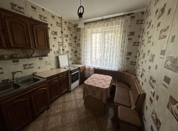 Продаю 2 кім квартиру по вул.Коновальця р-н Північного - фото 1