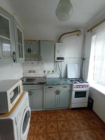 Продається 2-кімнатна квартира з роздільним плануванням \ - фото 1
