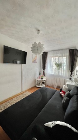 Продам 3-кімнатну квартиру в районі автовокзалу! - фото 1