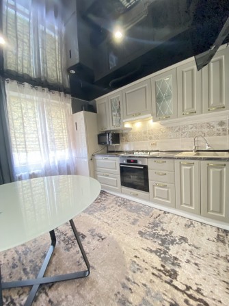 Продажа 3-х комнатной квартиры. - фото 1