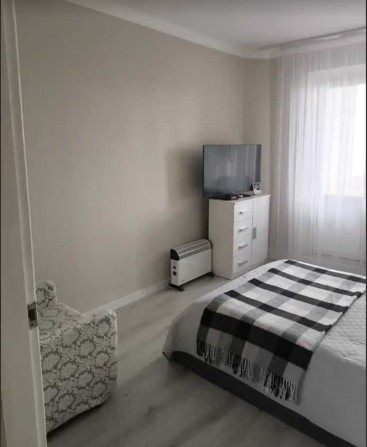 Продаж 1-кімнатної квартири \ - фото 1